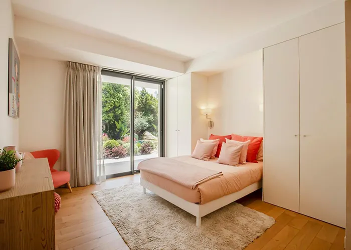 Ref 2152 - - Sea View For Rent Villa *