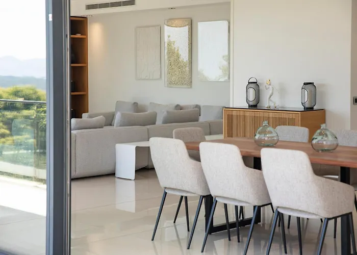 Ref 2152 - - Sea View For Rent Villa