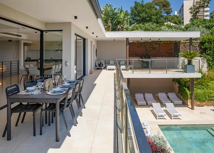 Ref 2152 - - Sea View For Rent Villa *